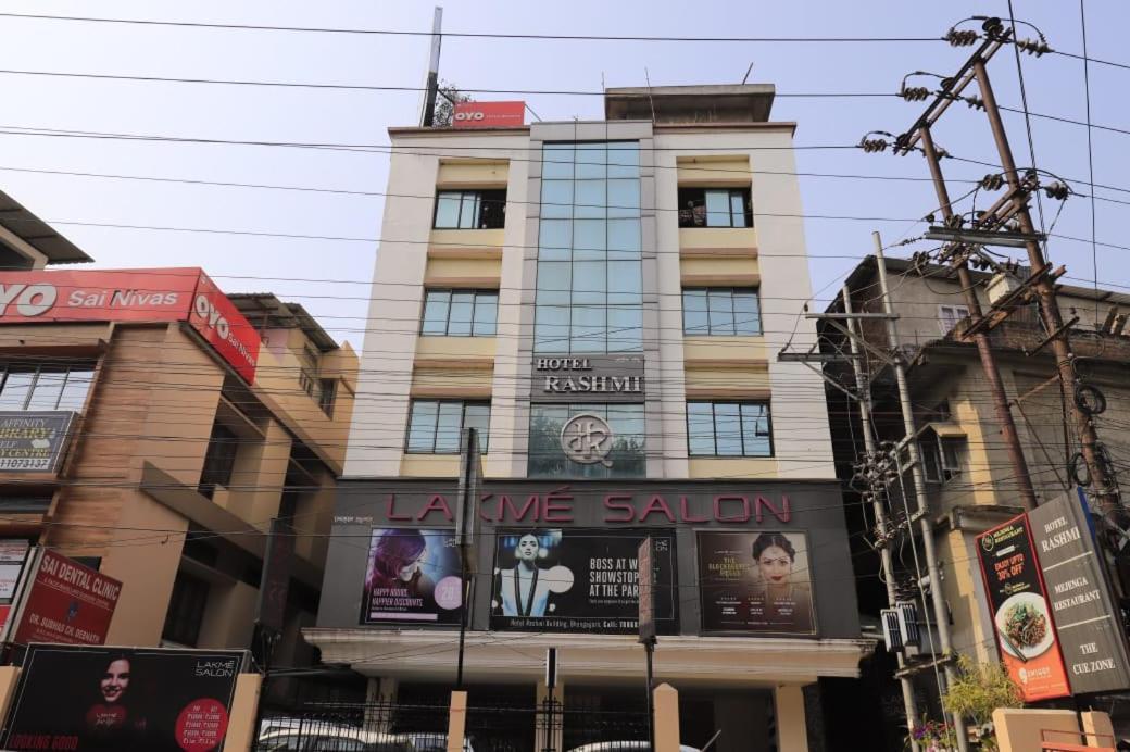 Hotel Rashmi Gauháti Kültér fotó